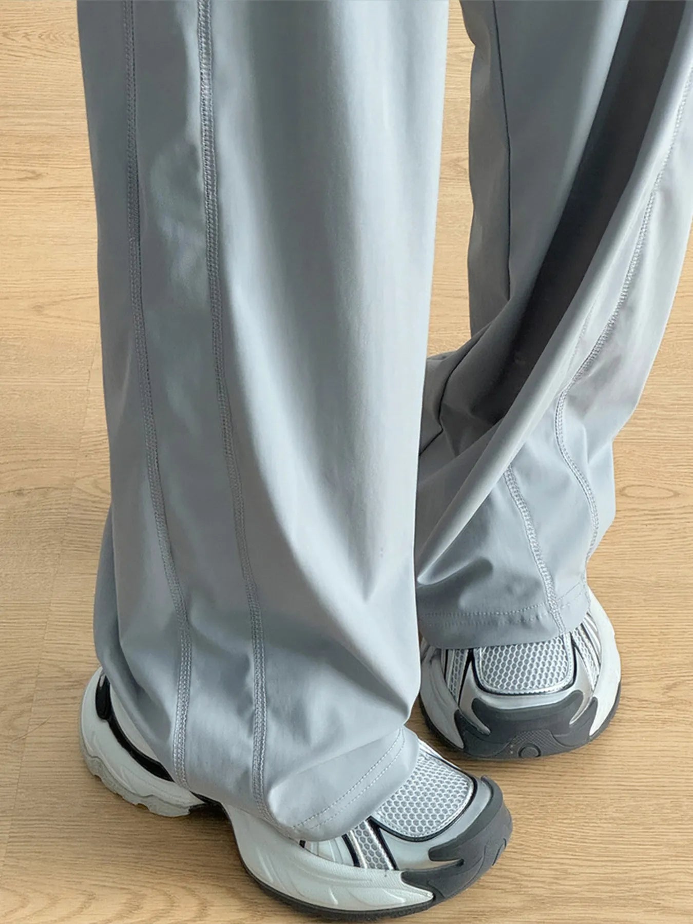 Wide-Leg Drawstring Pants