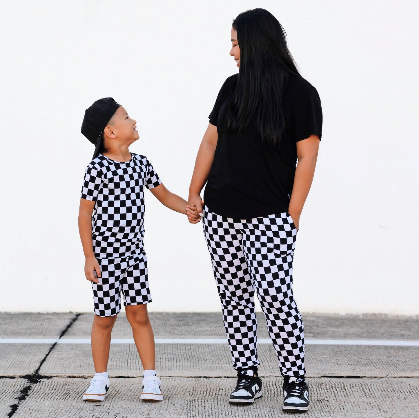 MAMA JOGGERS- B+W Check