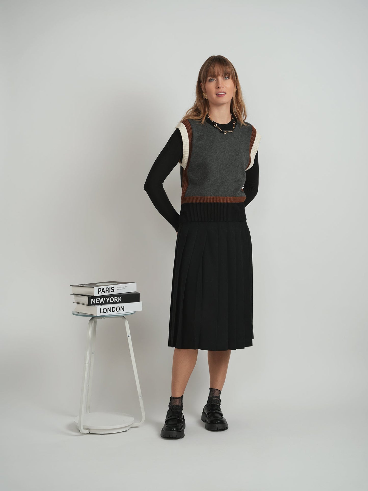 Color Blocked Knit Vest