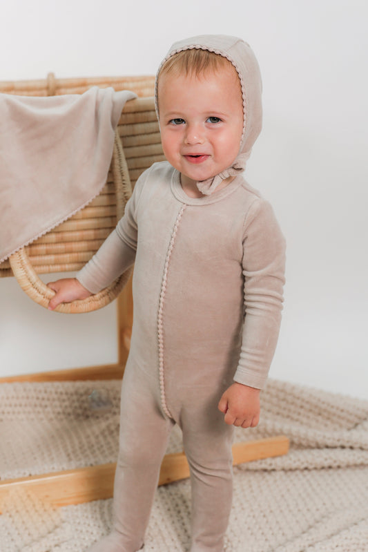 Velour Pompom Blanket