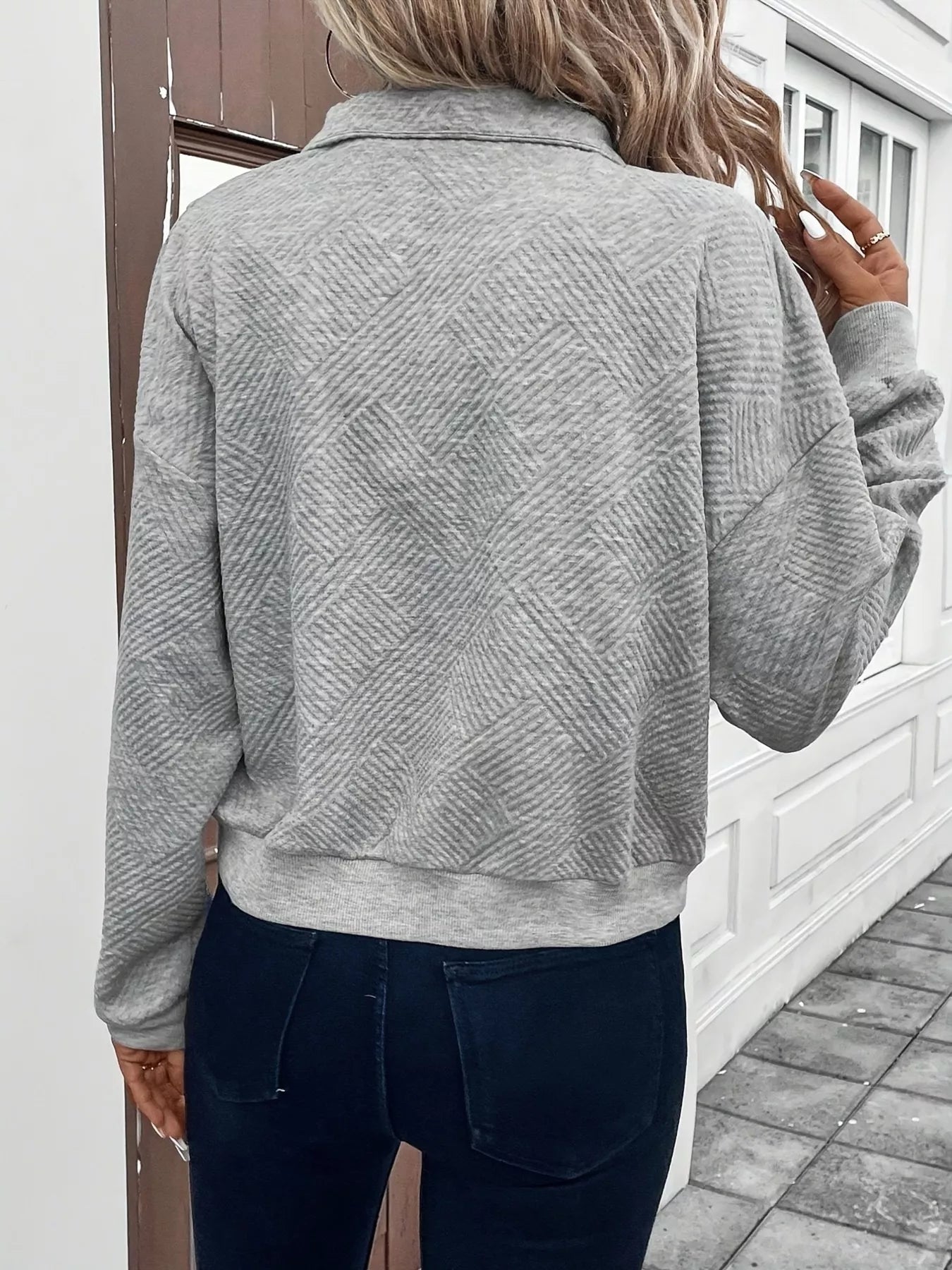 Textured Half Zip Long Sleeve Sweatshirt