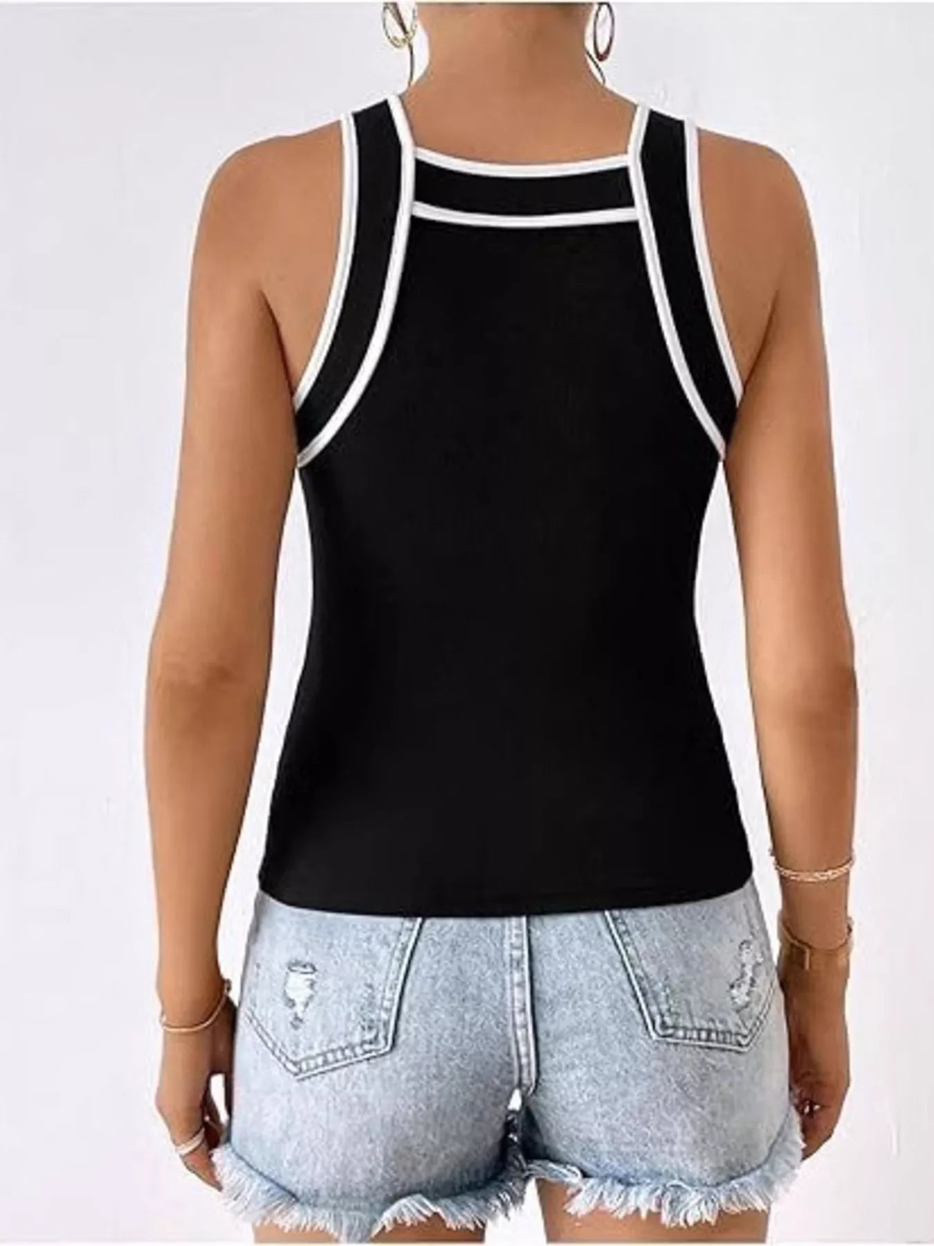Ribbed Knit Contrast Trim Tank Top
