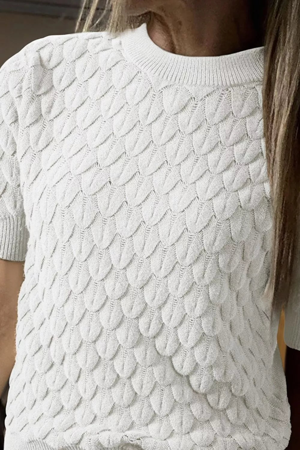 Textured Knit Short Sleeve Pullover