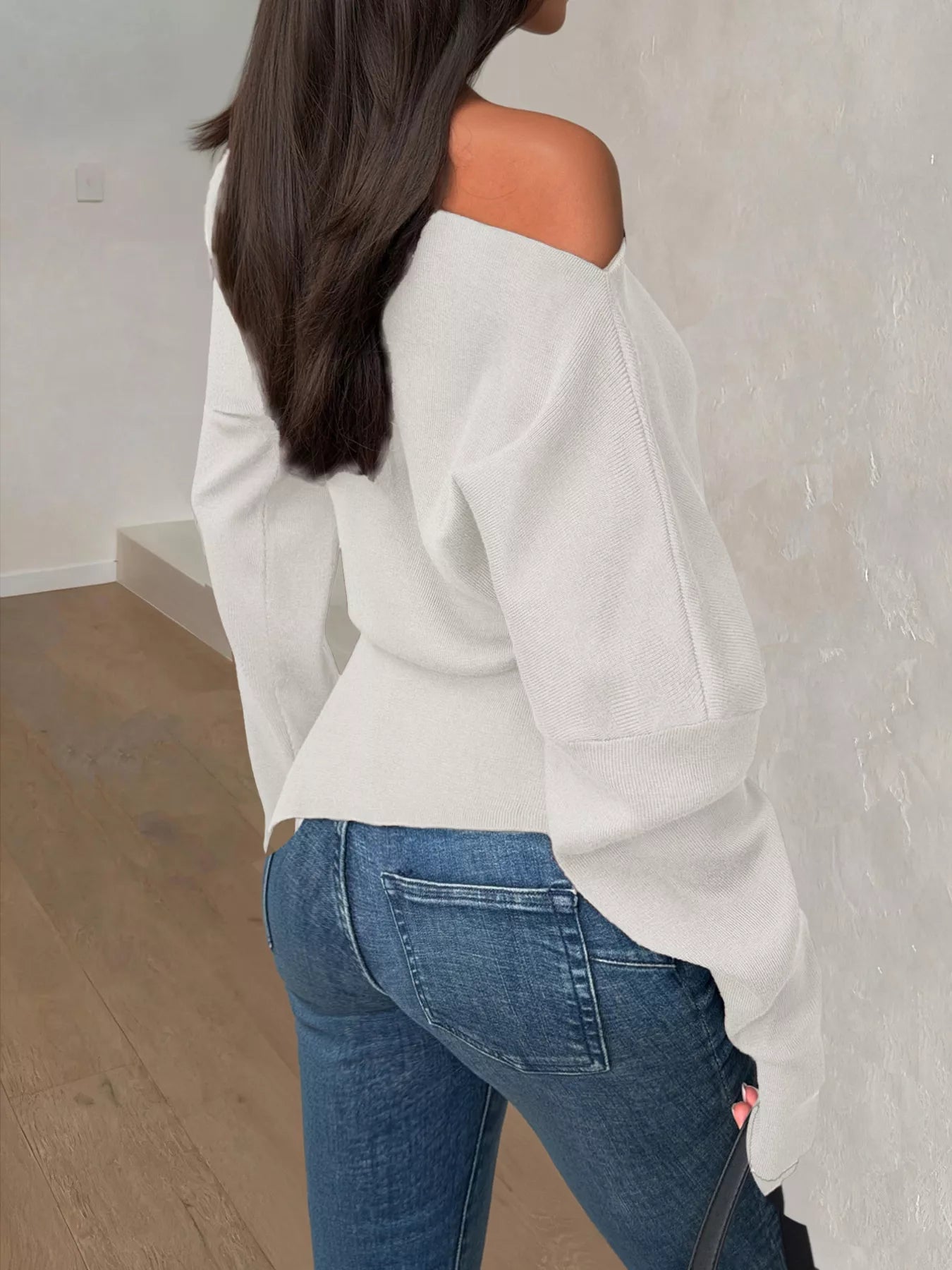 Off-Shoulder Ruched Long Sleeve Sweaer