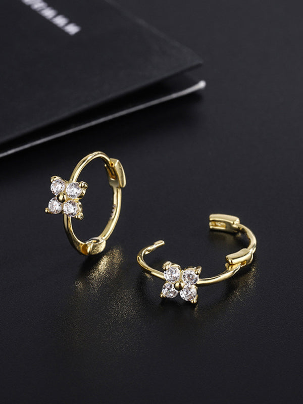 Modern four-leaf clover flower earrings Golden FREESIZE