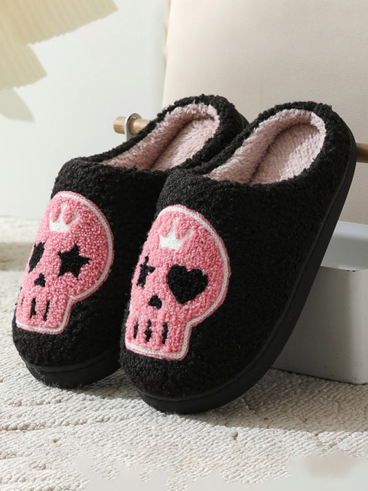 Halloween contrasting skull pattern indoor home plush warm slippers Black