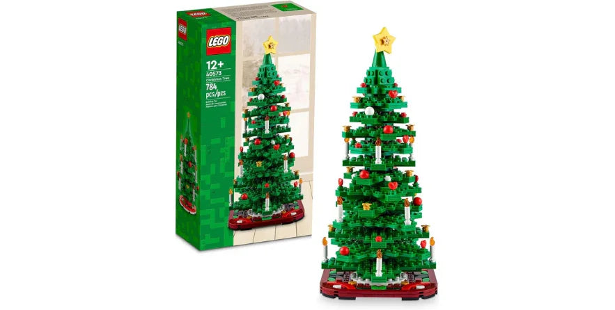 LEGO Christmas tree build with star topper, red and gold ornaments, and candles, 784 pieces set