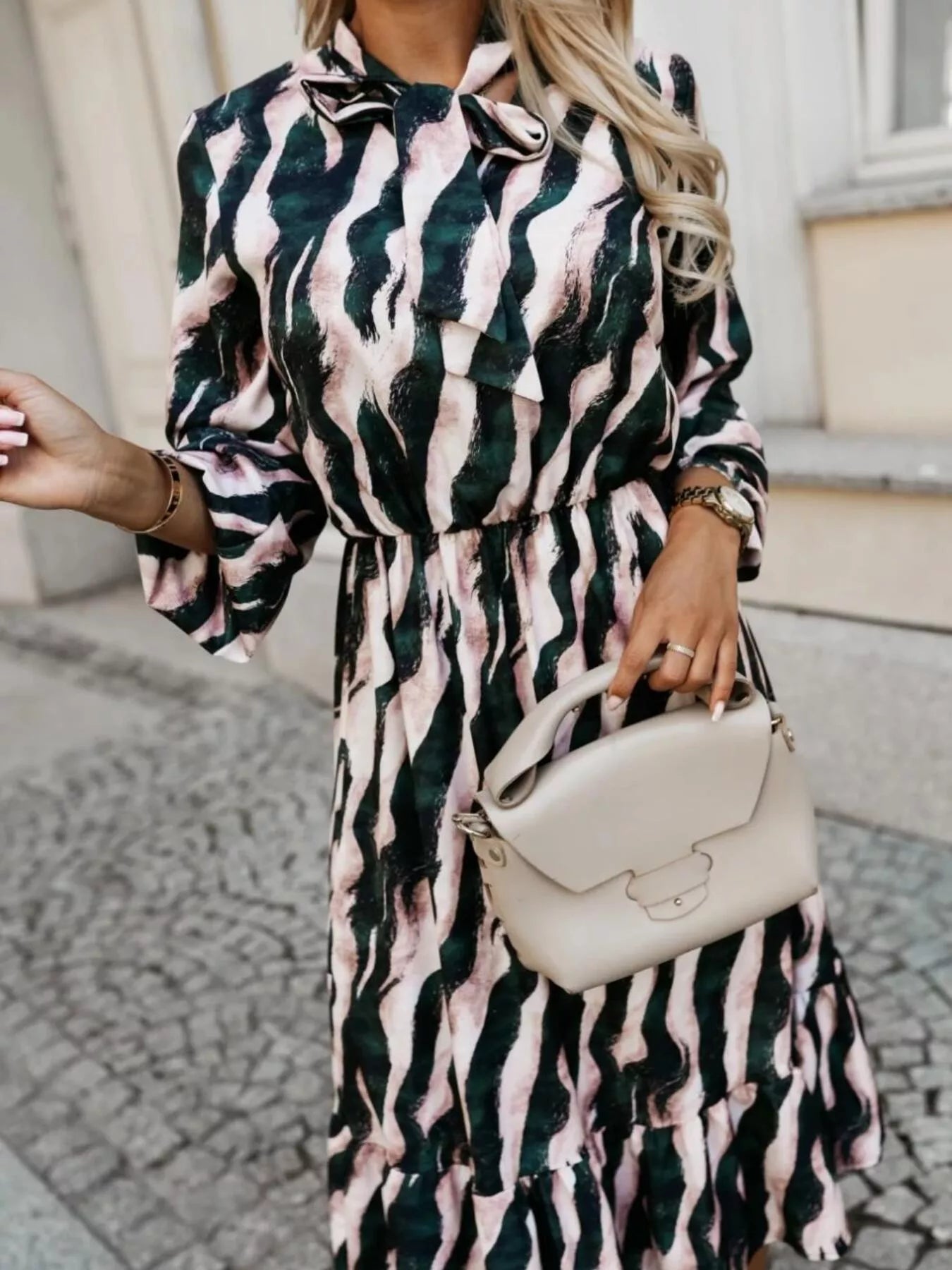 Ruffled Hem Striped Long Sleeve Dress Green