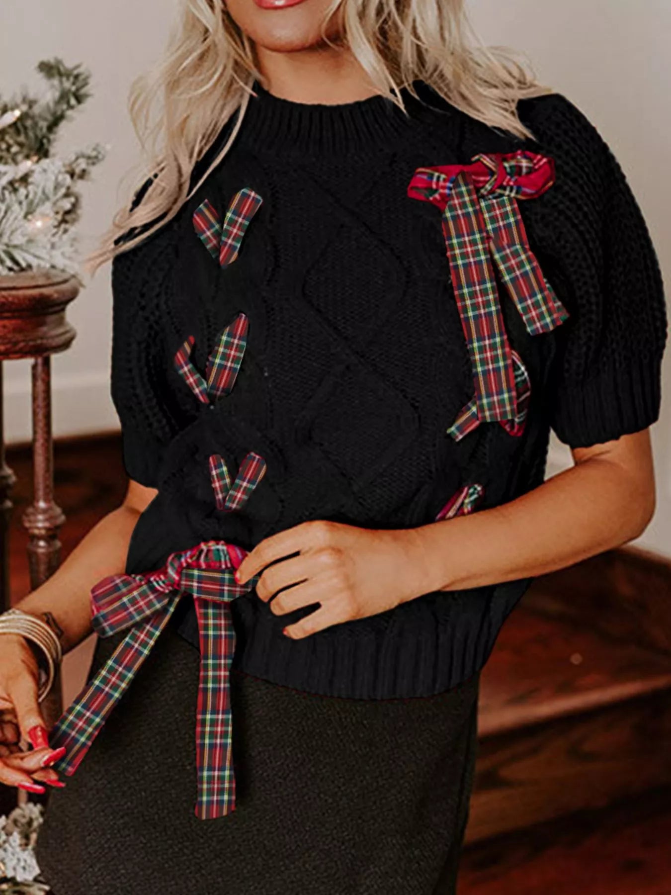 Plaid Bow Short Sleeve Sweater Black