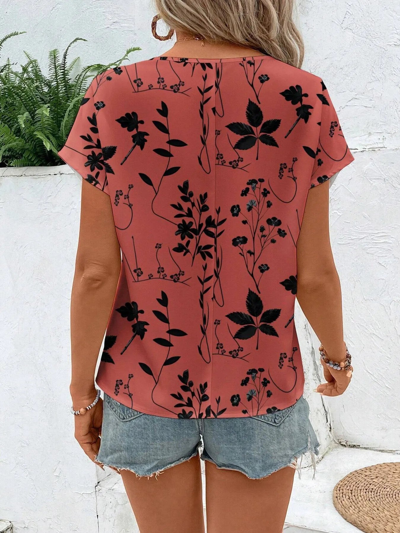 Printed Round Neck Short Sleeve Blouse