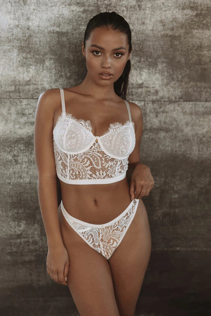 Sexy Underwear Lace See-through Three-Point Temptation Bra Panties Two-Piece Suit White
