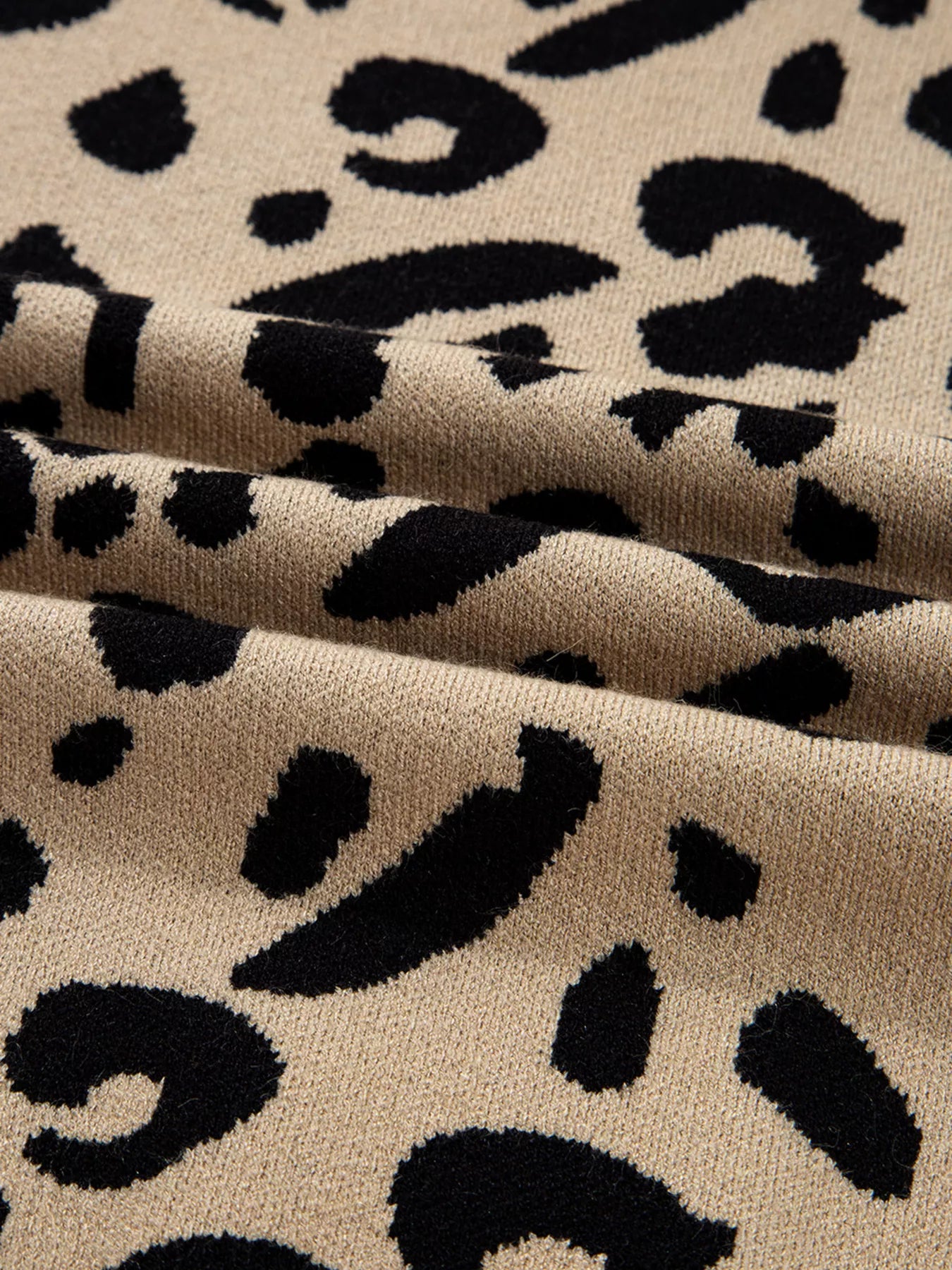 Leopard Pattern Lace Ribbed Detail Button Cuffed Sweater