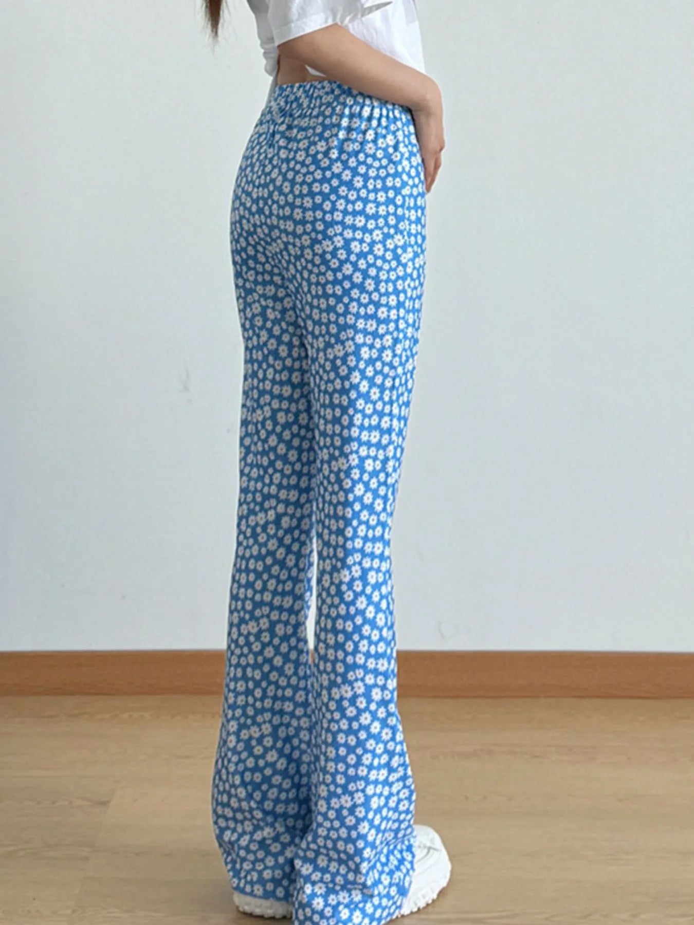 Floral Print Flare Leg Pants