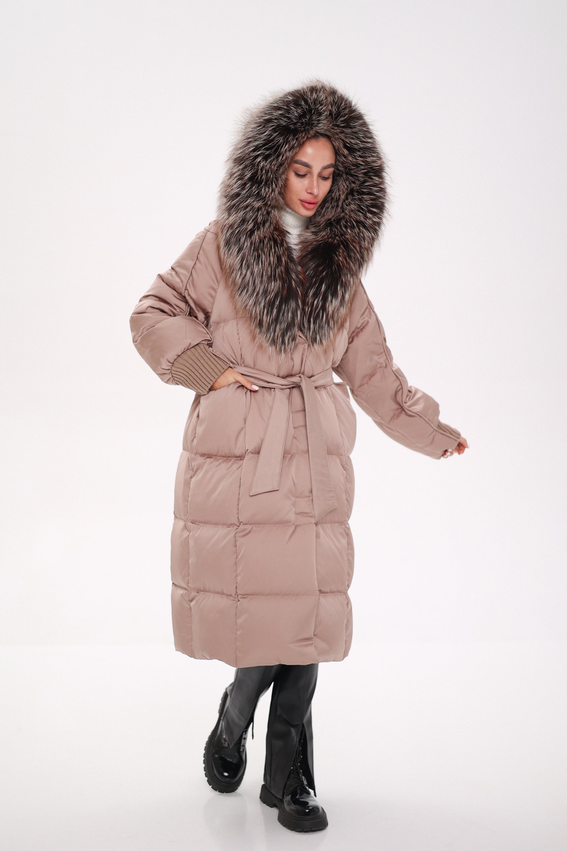 Rei Silver Fox Fully Lined Hood Down Coat in Blush