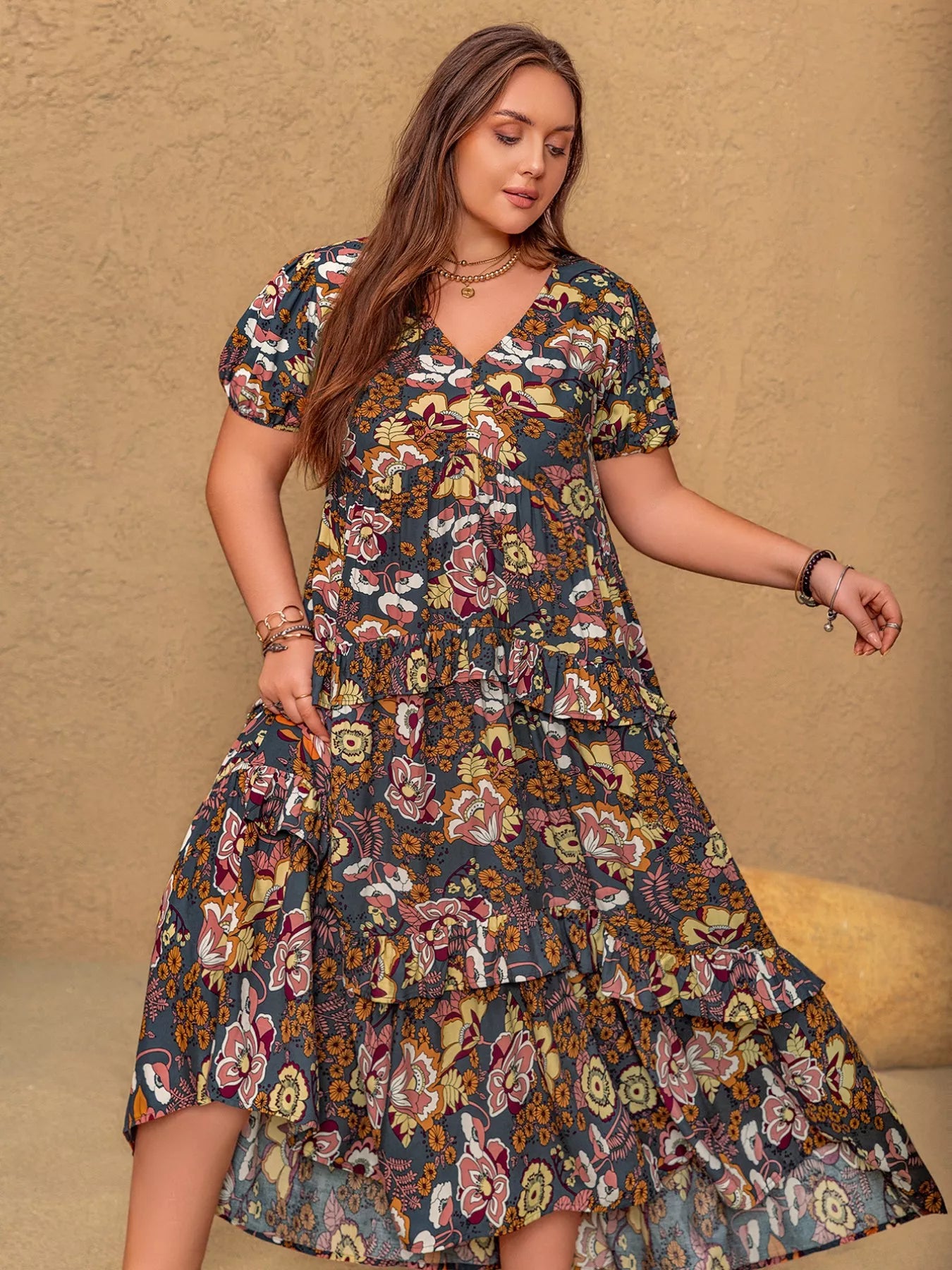 Plus Size V-Neck Short Sleeve Midi Dress