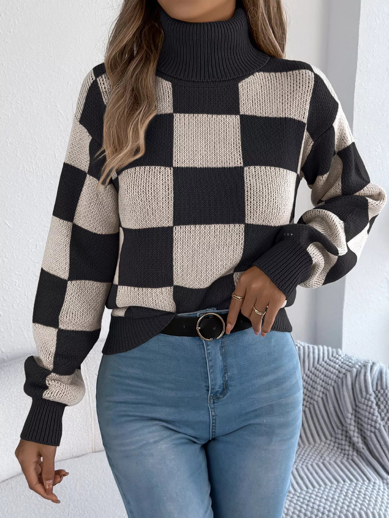 Checkered Turtleneck Long Sleeve Sweater Black