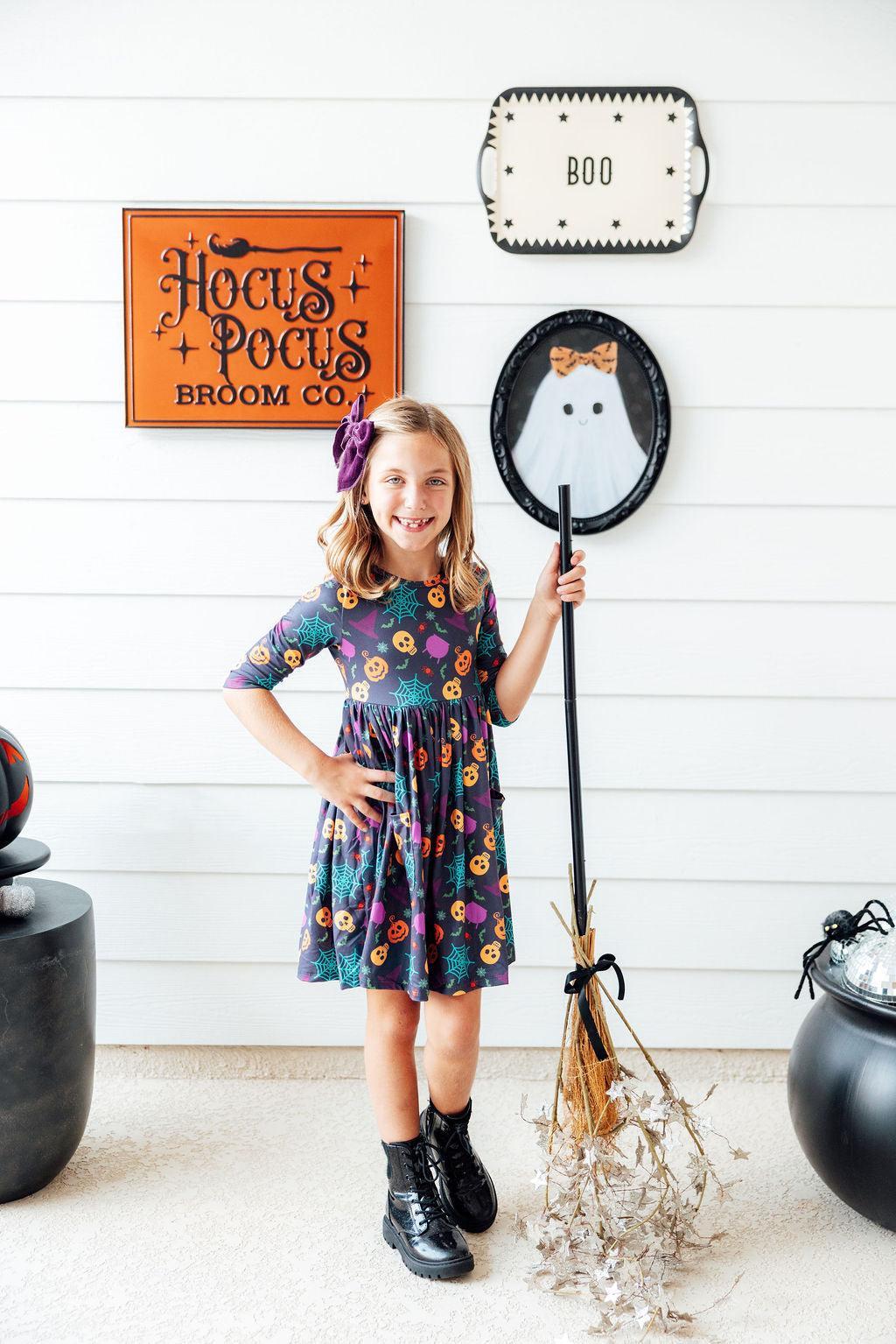 Skeleton Web 3/4 Sleeve Pocket Twirl Dress