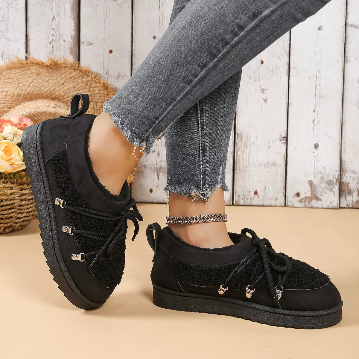 Lace-Up Ankle Boots Black