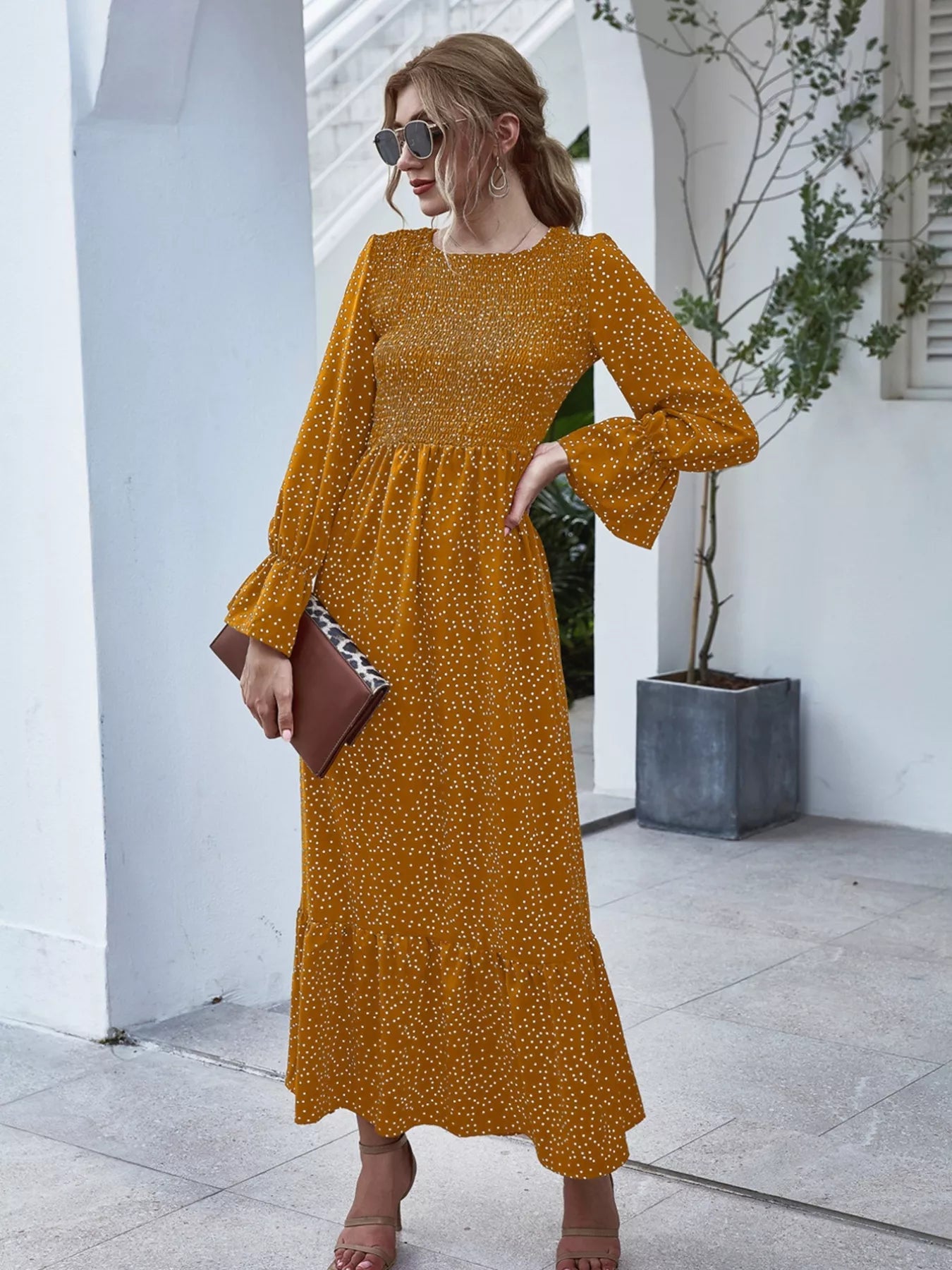 Ruffled Hem Flounce Sleeve Dress