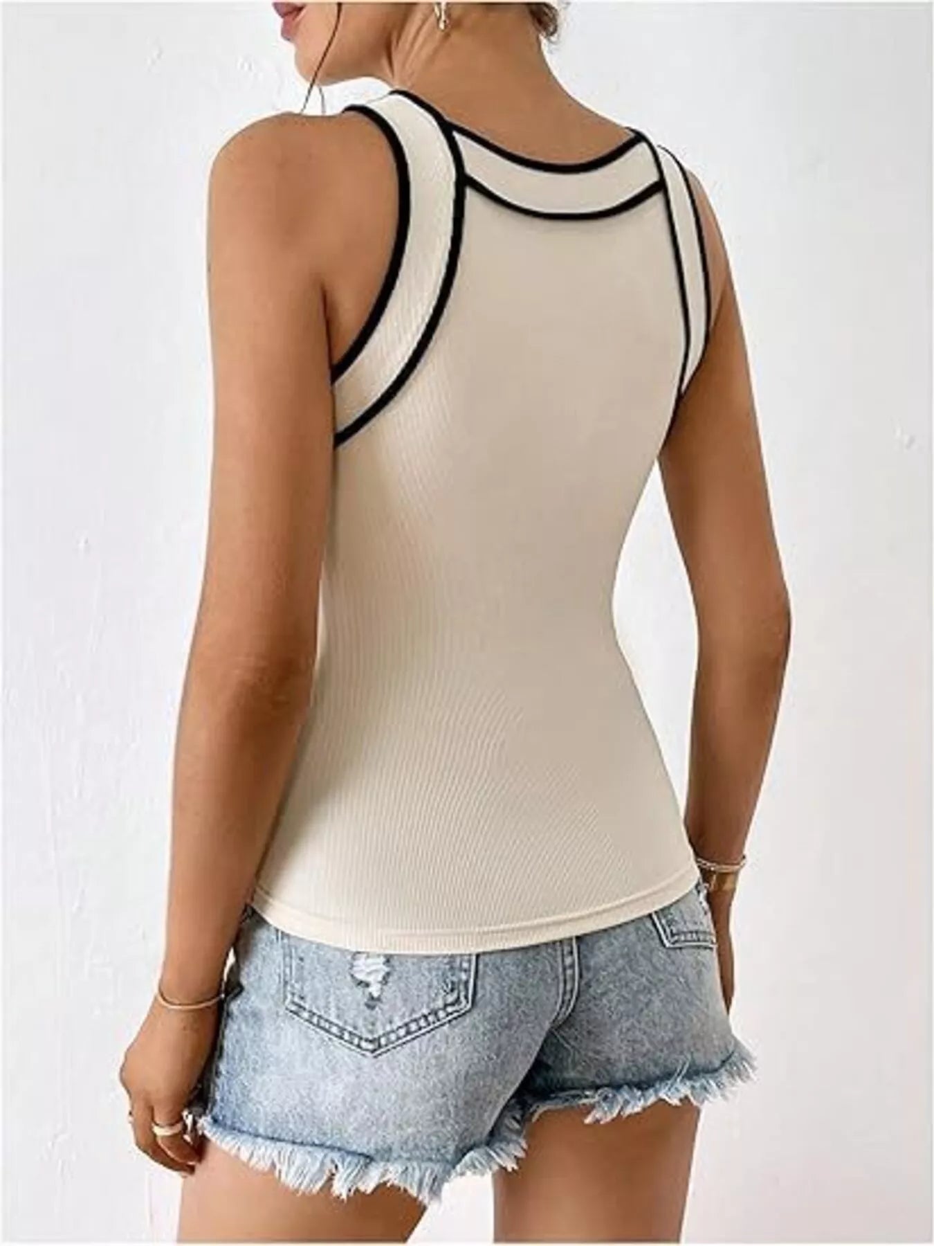 Ribbed Knit Contrast Trim Tank Top