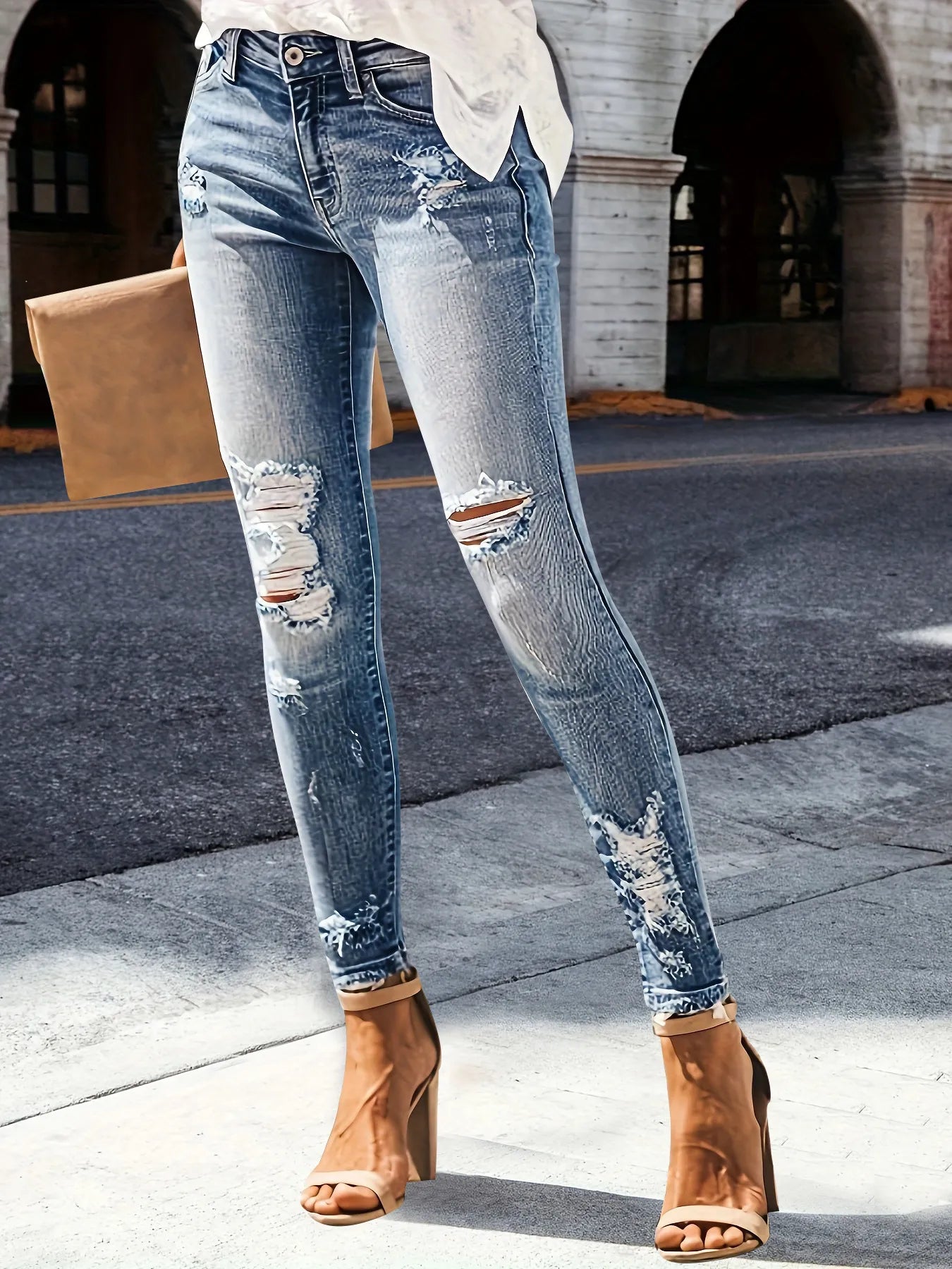 Distressed Skinny Jeans
