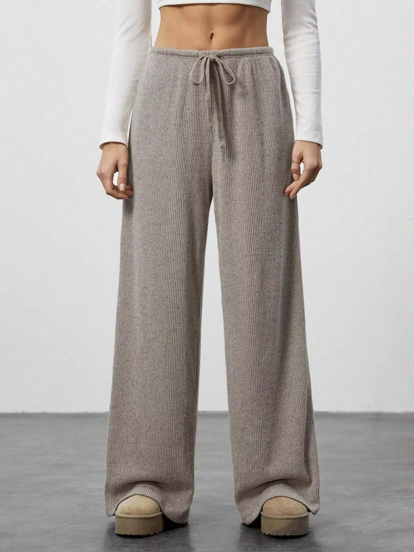 Relaxed Fit Wide Leg Pants