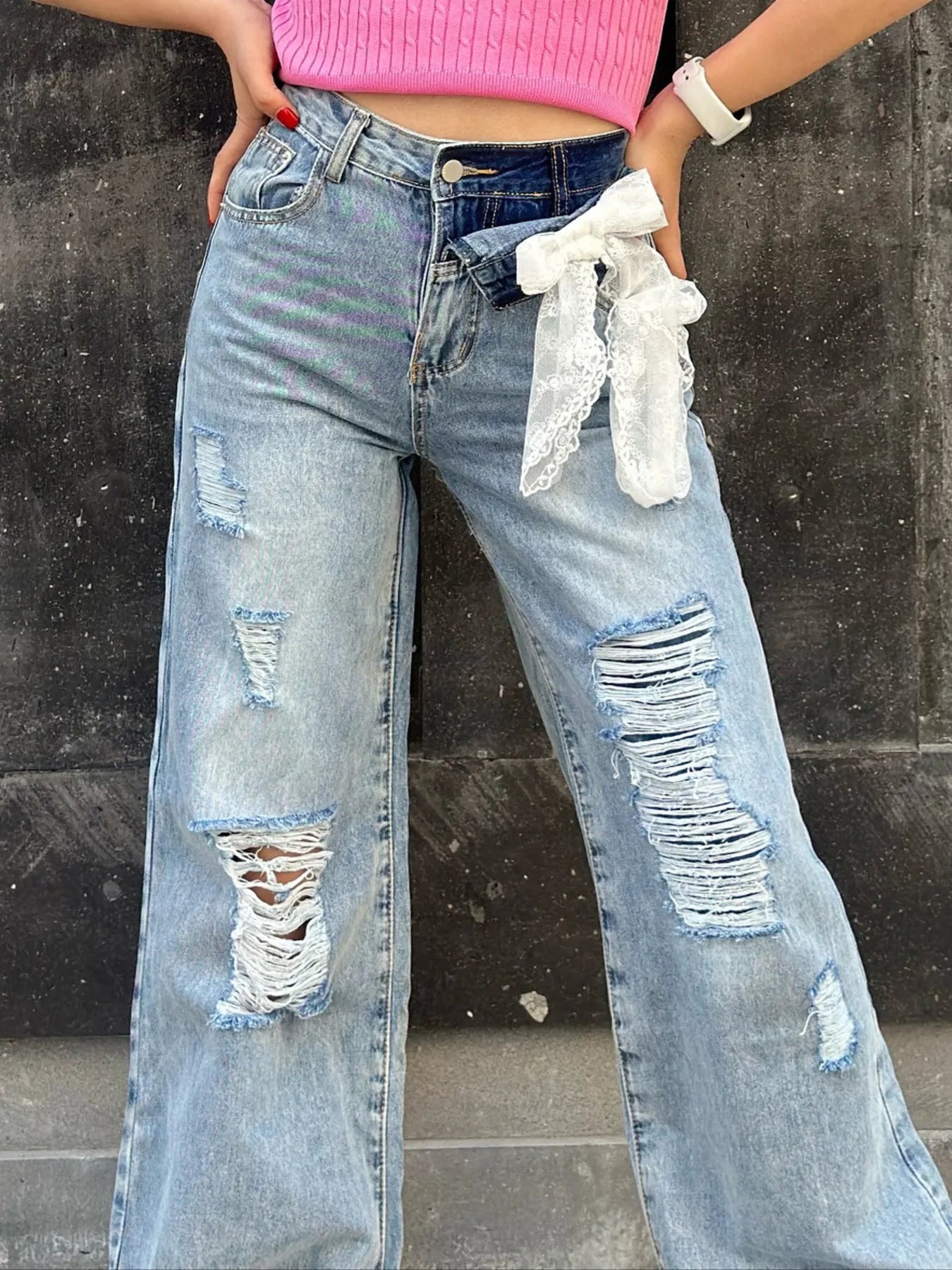 Distressed Wide Leg Jeans