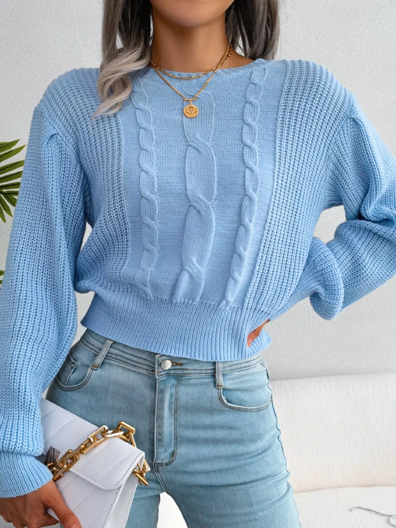 Cable Knit Round Neck Cropped Sweater