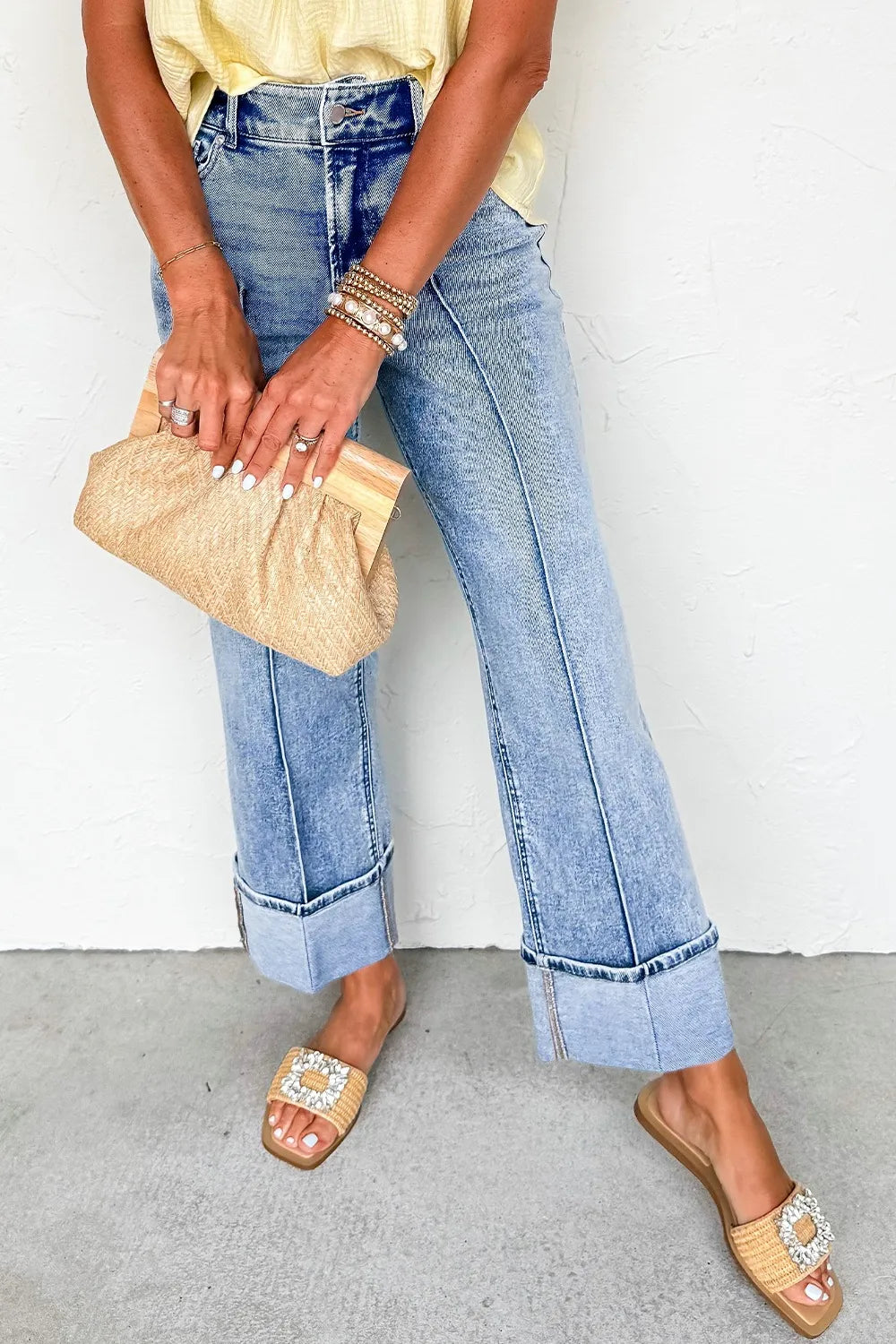 High-Waisted Wide-Leg Cuffed Jeans Medium