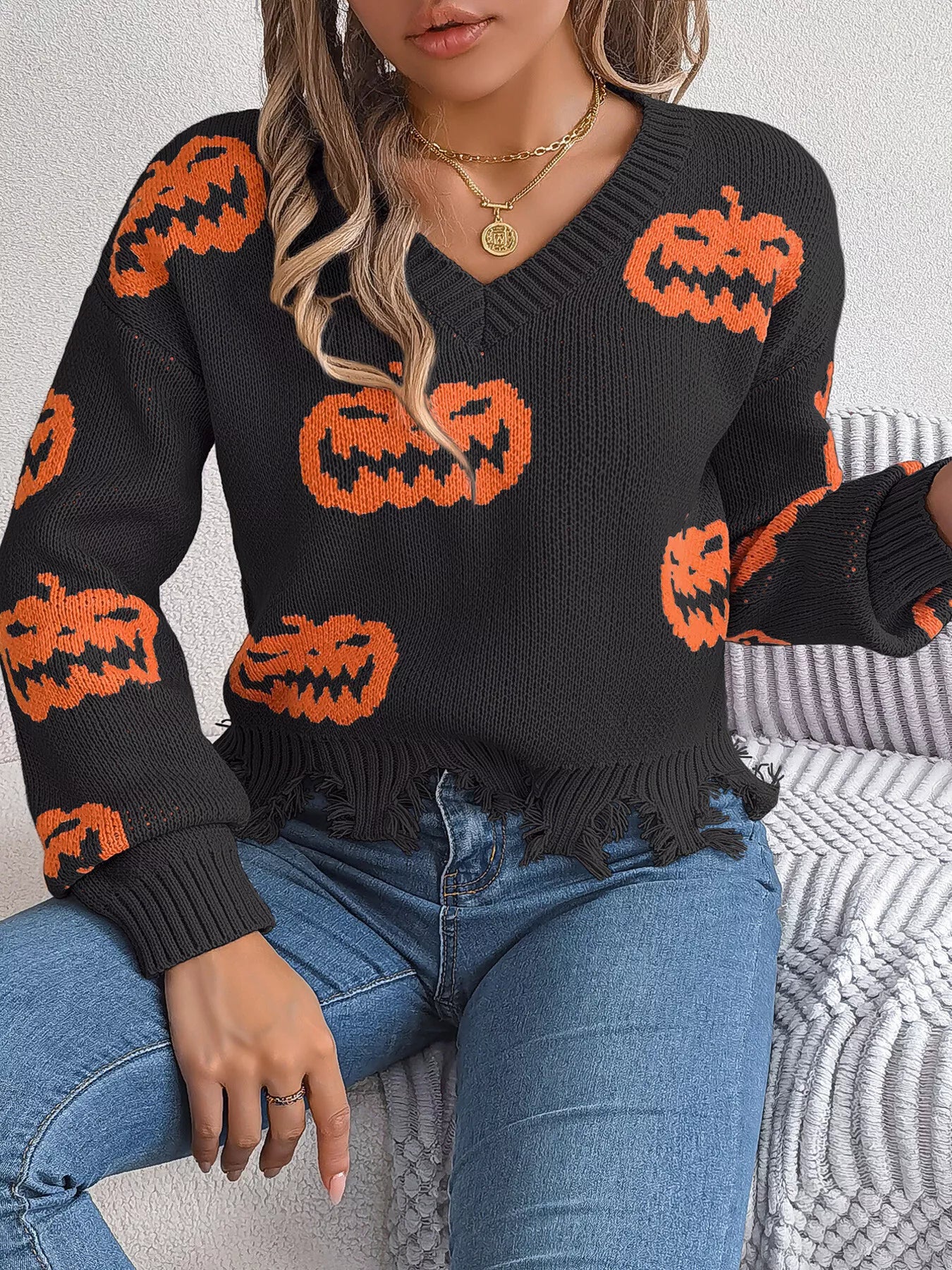 Halloween Pumpkin Pattern Raw Hem V-Neck Sweater