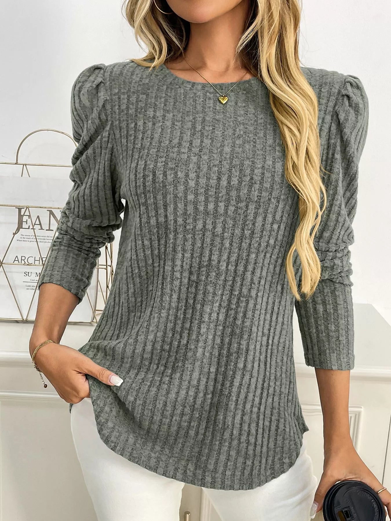 Round Neck Puff Sleeve T-Shirt