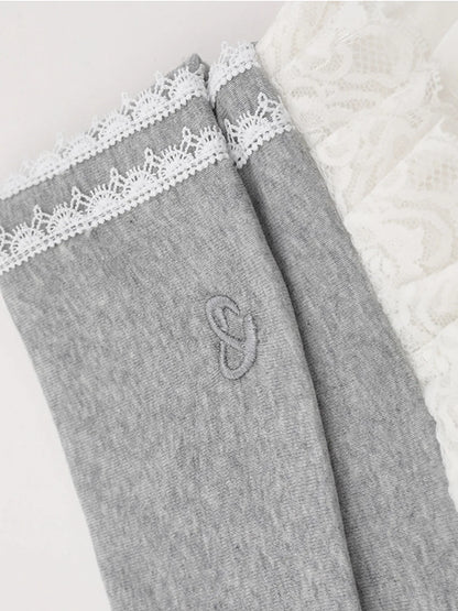 Layered Tulle Mini Skirt with Contrast Waistband