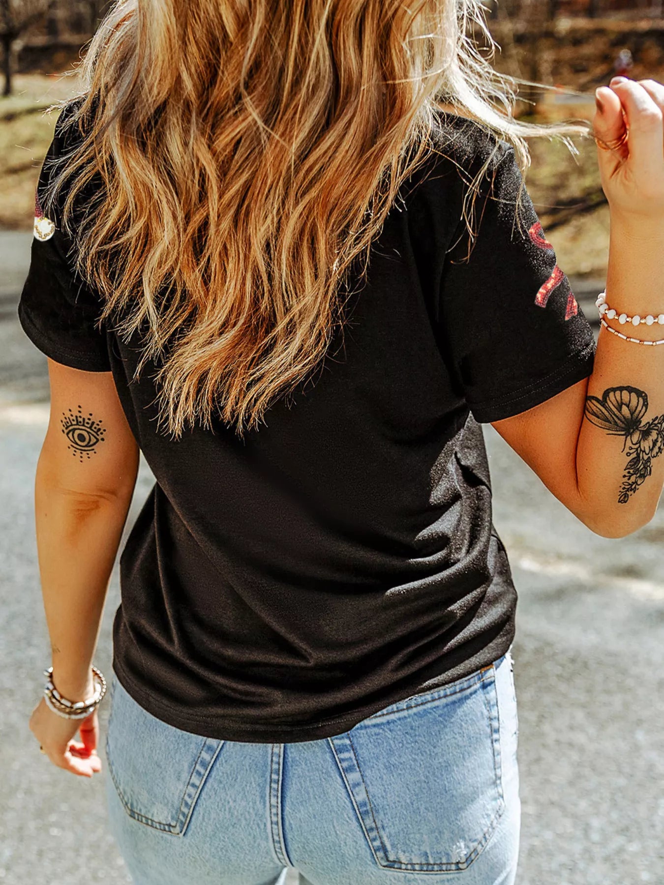 Sequin Christmas Bow Santa Claus Patched T Shirt