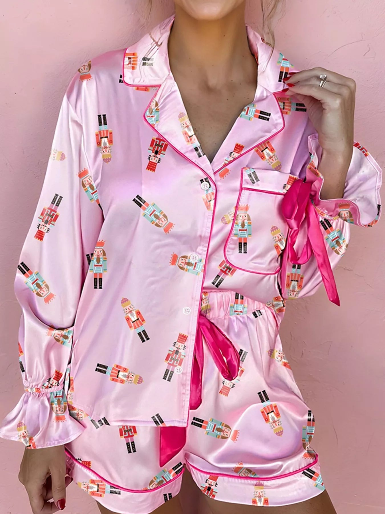 Nutcracker Print Contrast Trim Top and Shorts Pajama Set Pink