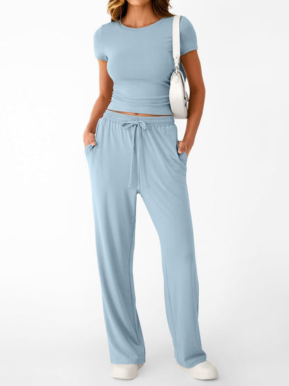 Women's 2 Piece Matching Sweatsuit Wide Leg Pants Crop Top Set