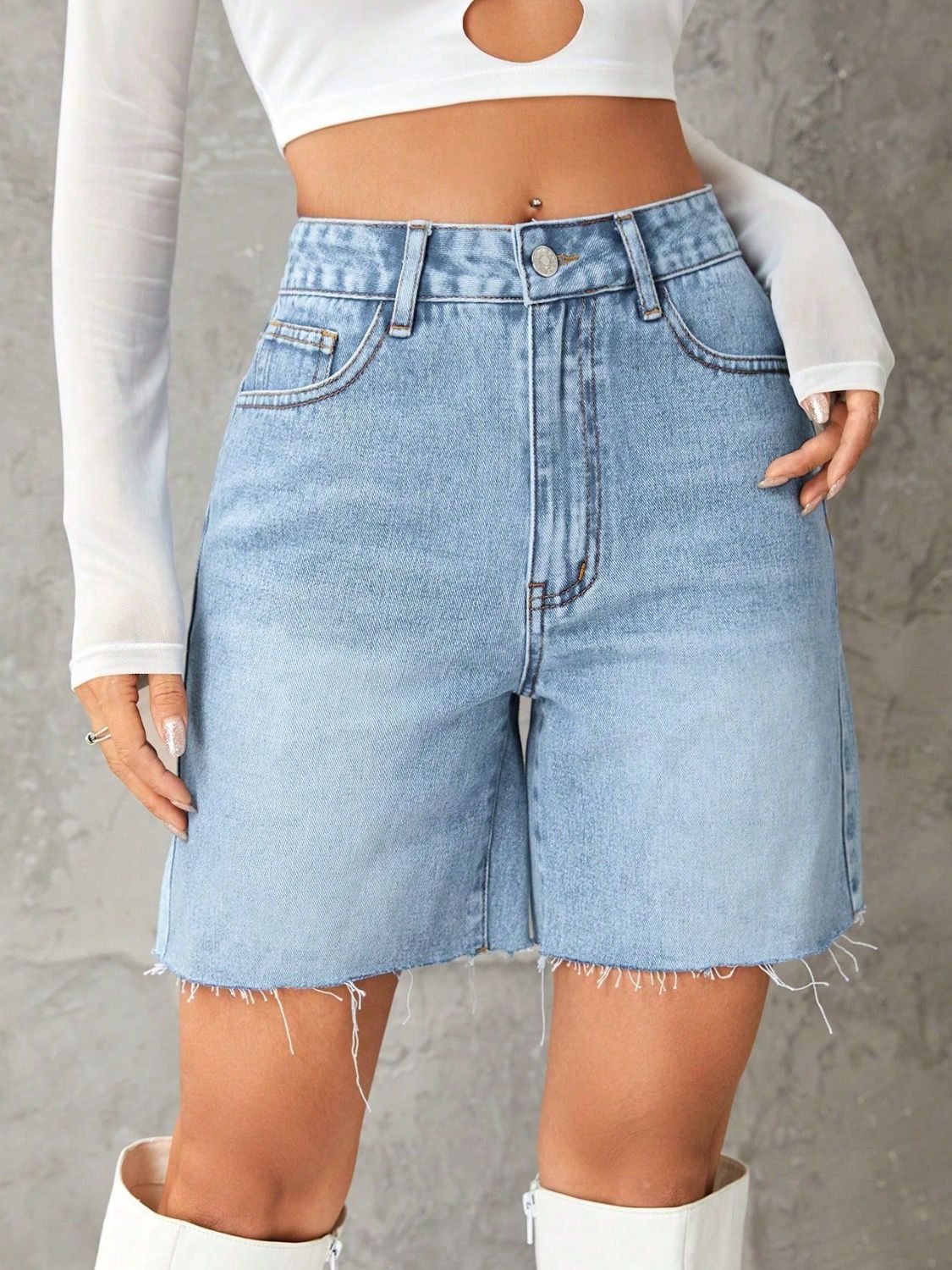 Frayed Hem Denim Shorts Light Blue