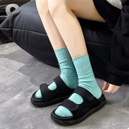 Breathable Ribbed Knit Crew Socks