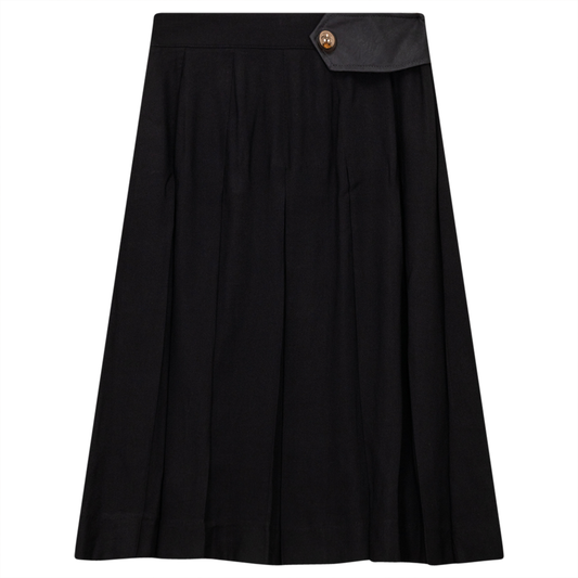 Pleated Skirt With Black Leather Tab