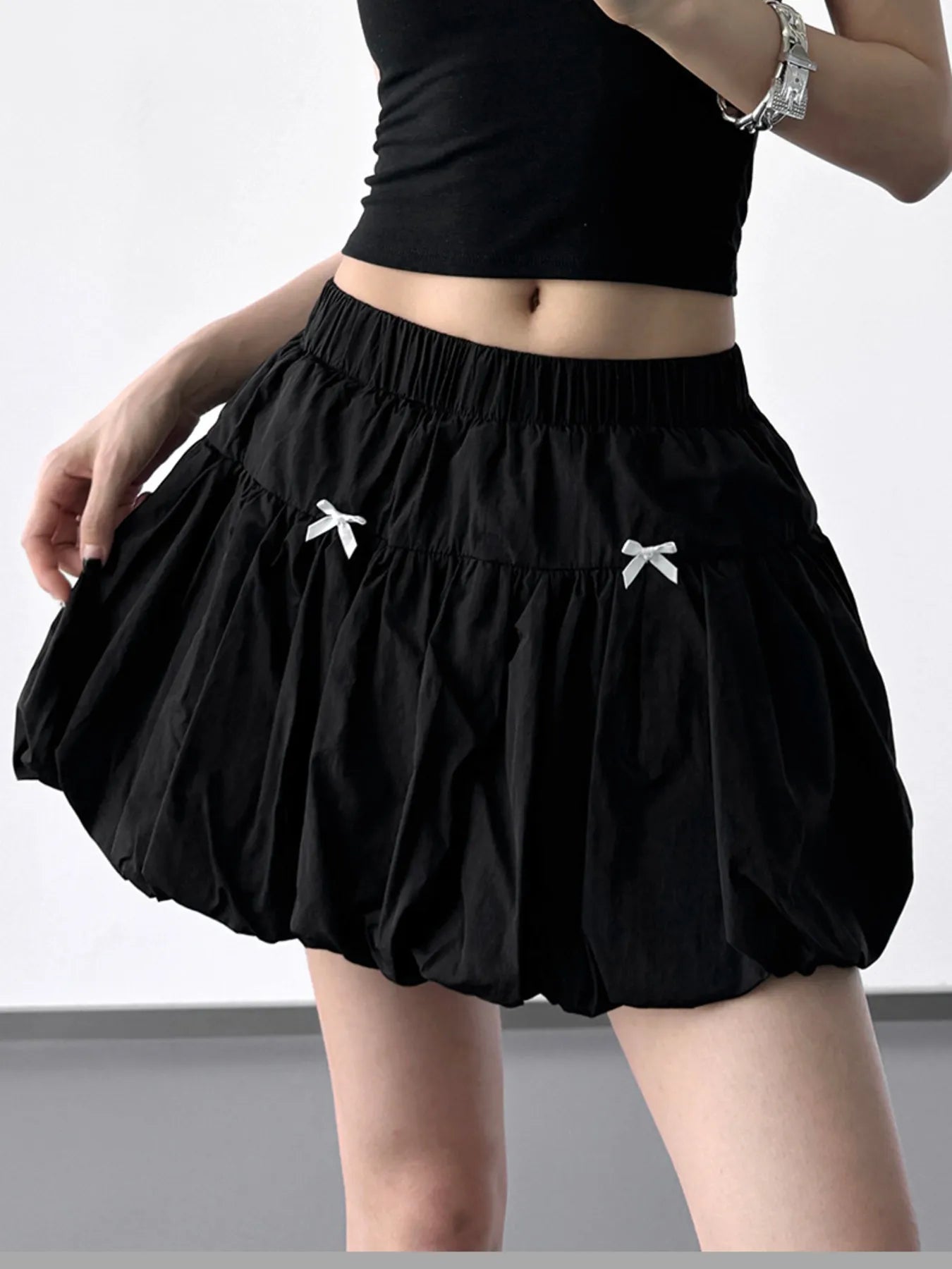 Bubble Hem Elastic Waist Mini Skirt Black