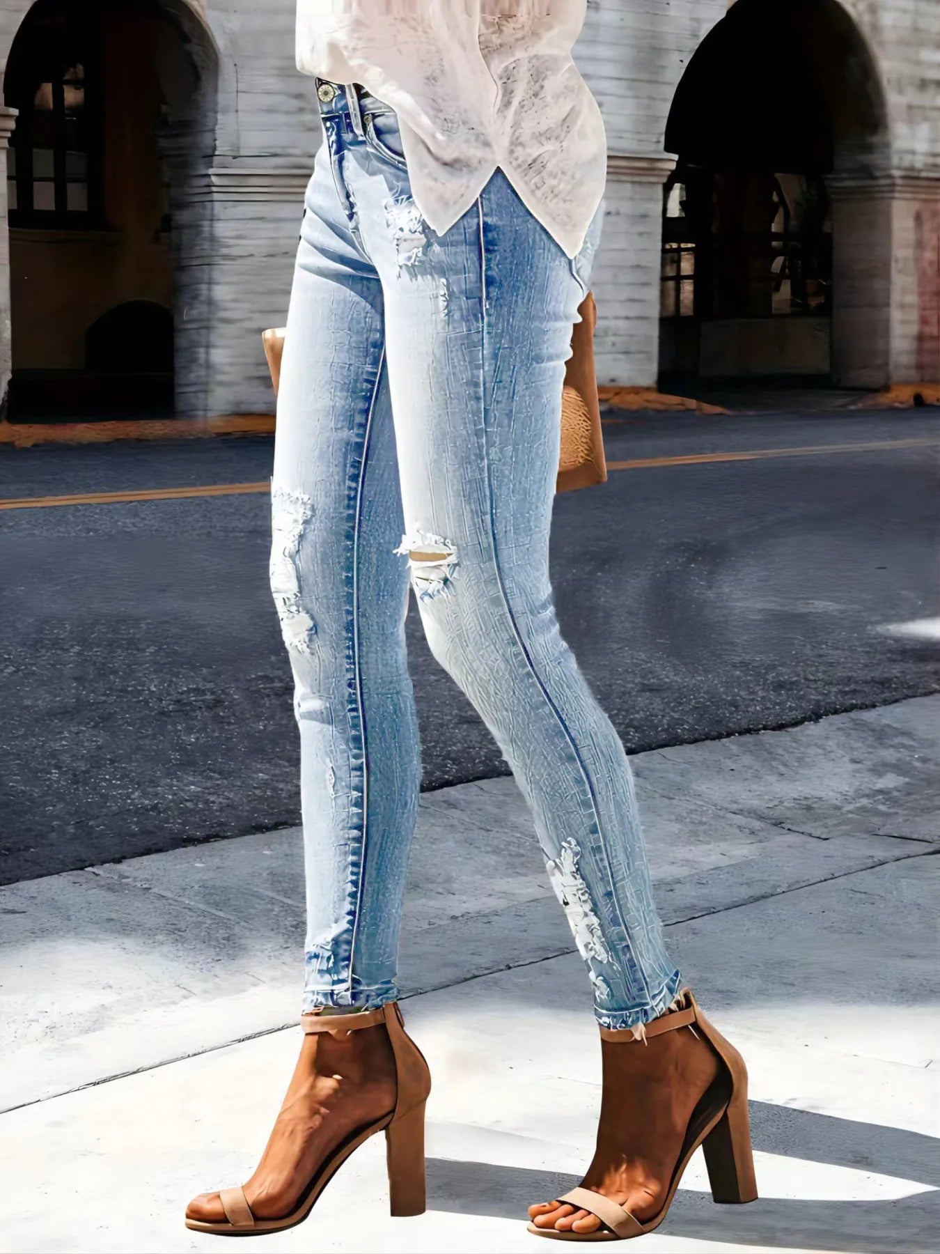 Distressed Skinny Jeans