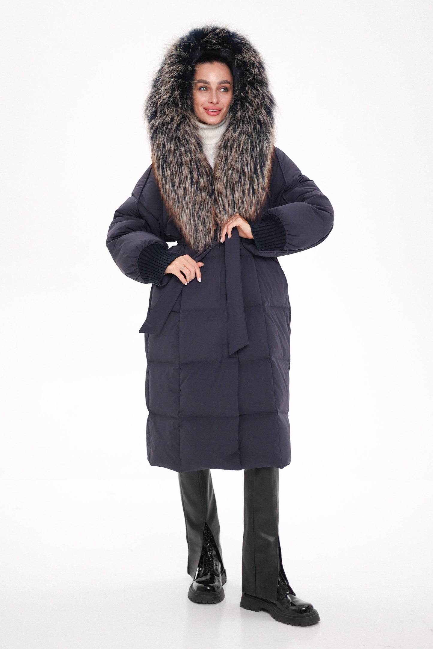 Rei Genuine Fur Trim Hooded Down Coat in Navy Navy