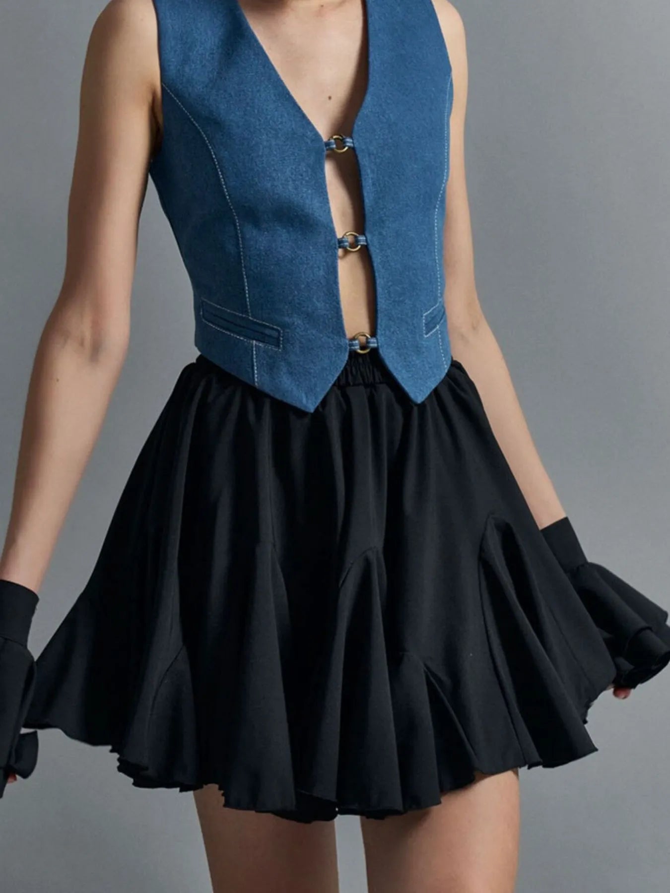 Elastic Waist Ruffled Hem Skirt Black