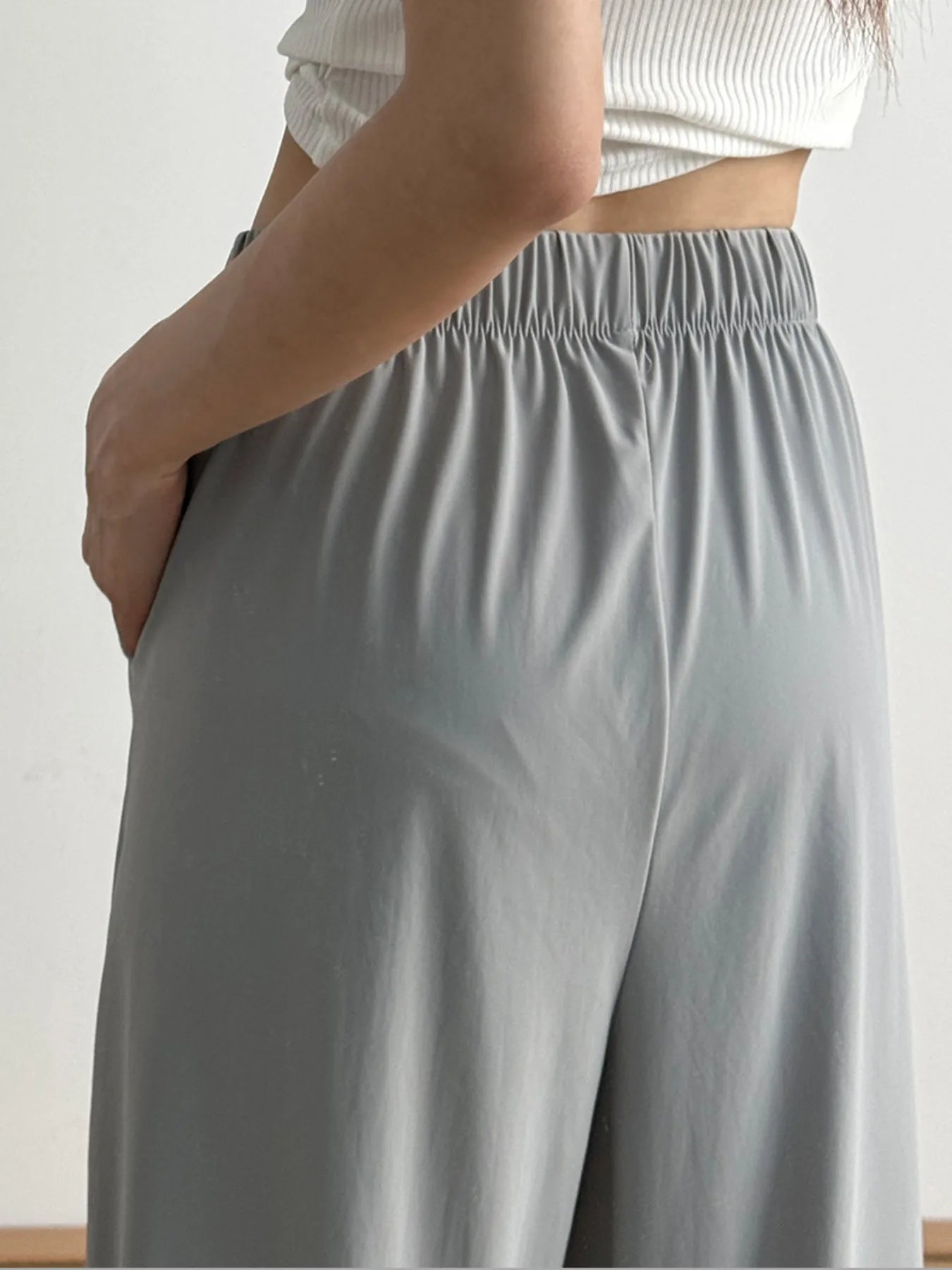 Wide-Leg Drawstring Pants