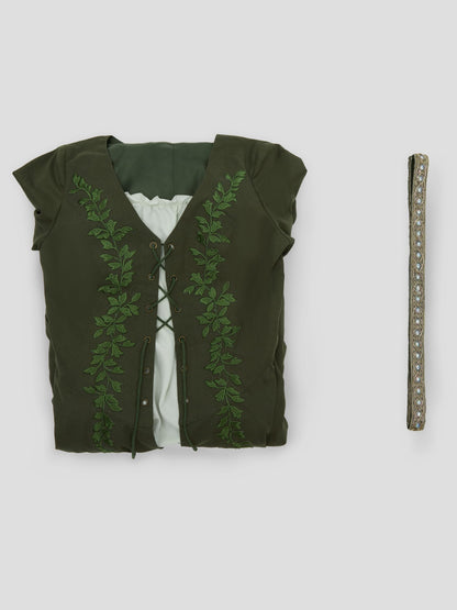 Medieval Queen Costume - Women's Renaissance Dress with Wide Sleeves and Belt