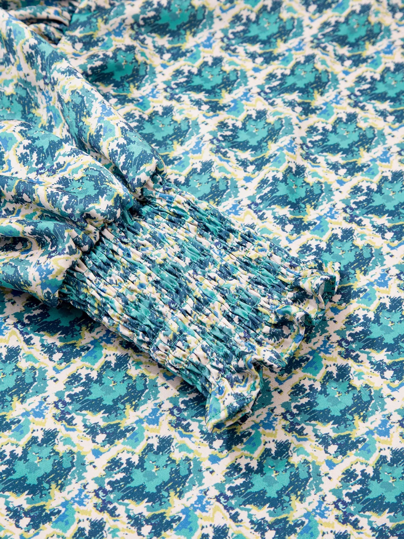 Abstract Print Shirred Cuff Ruffled Puff Sleeve Blouse