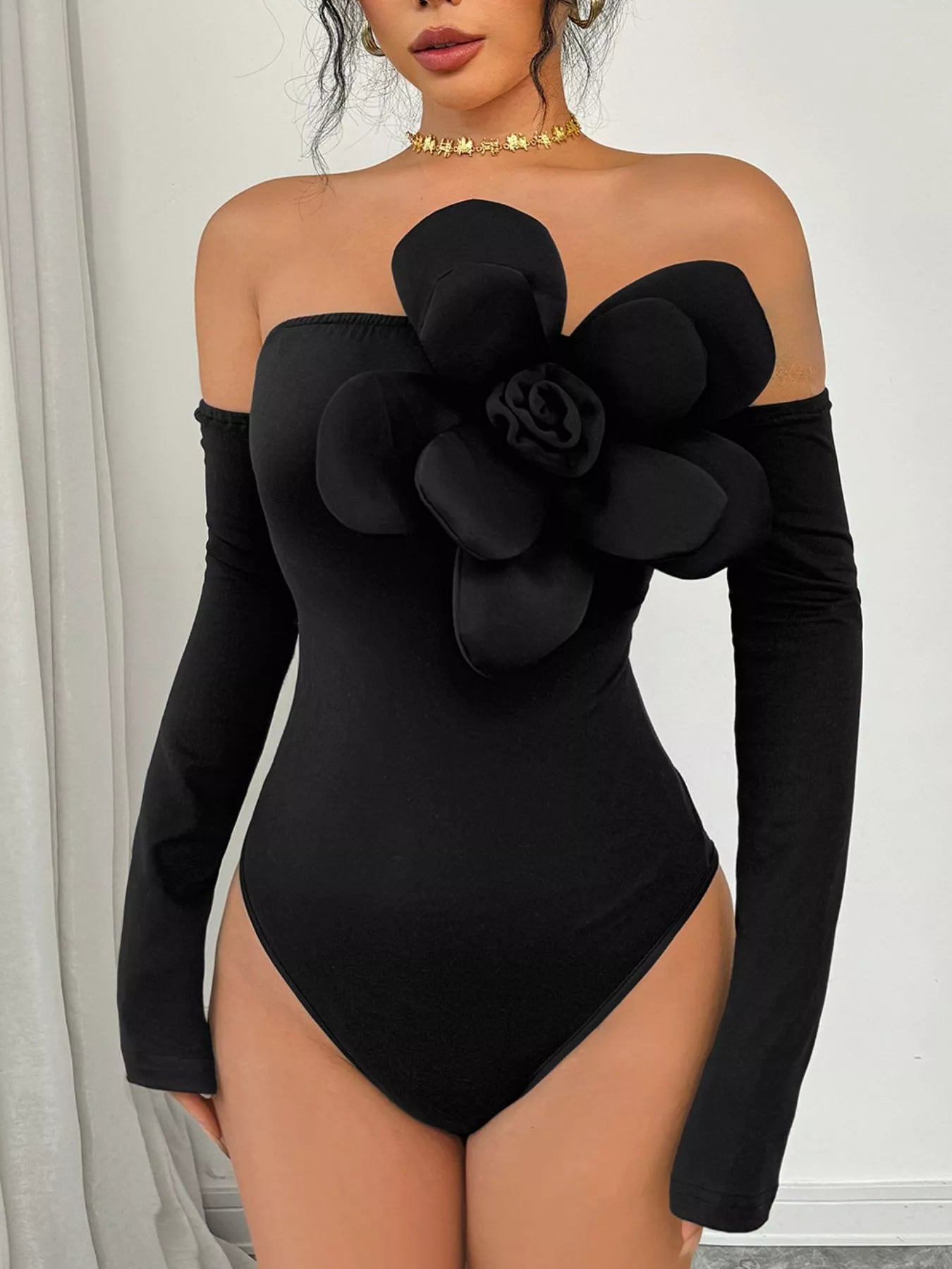 Flower Off-Shoulder Long Sleeve Bodysuit Black