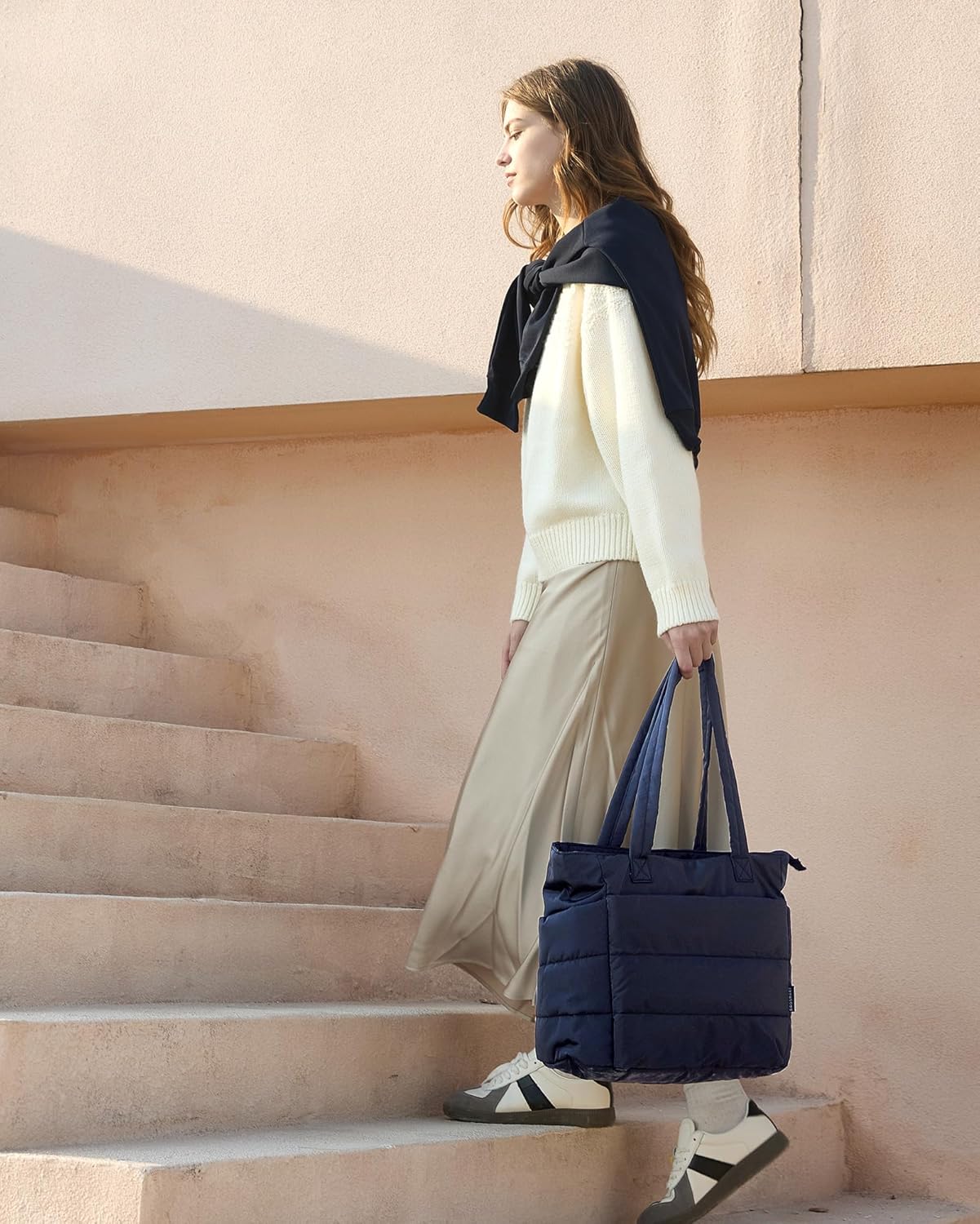 Women's Quilted Tote Bag Lightweight Puffy Shoulder Bag with Compartments