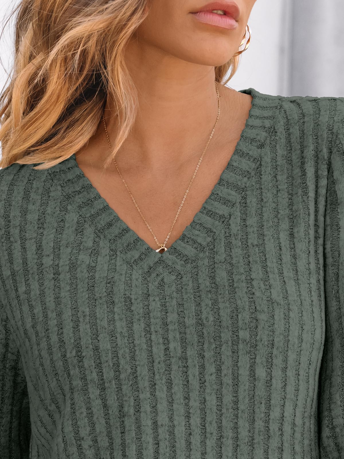 V Neck Long Sleeve Sweater for Women - Loose Fit Tunic Top for Fall & Winter