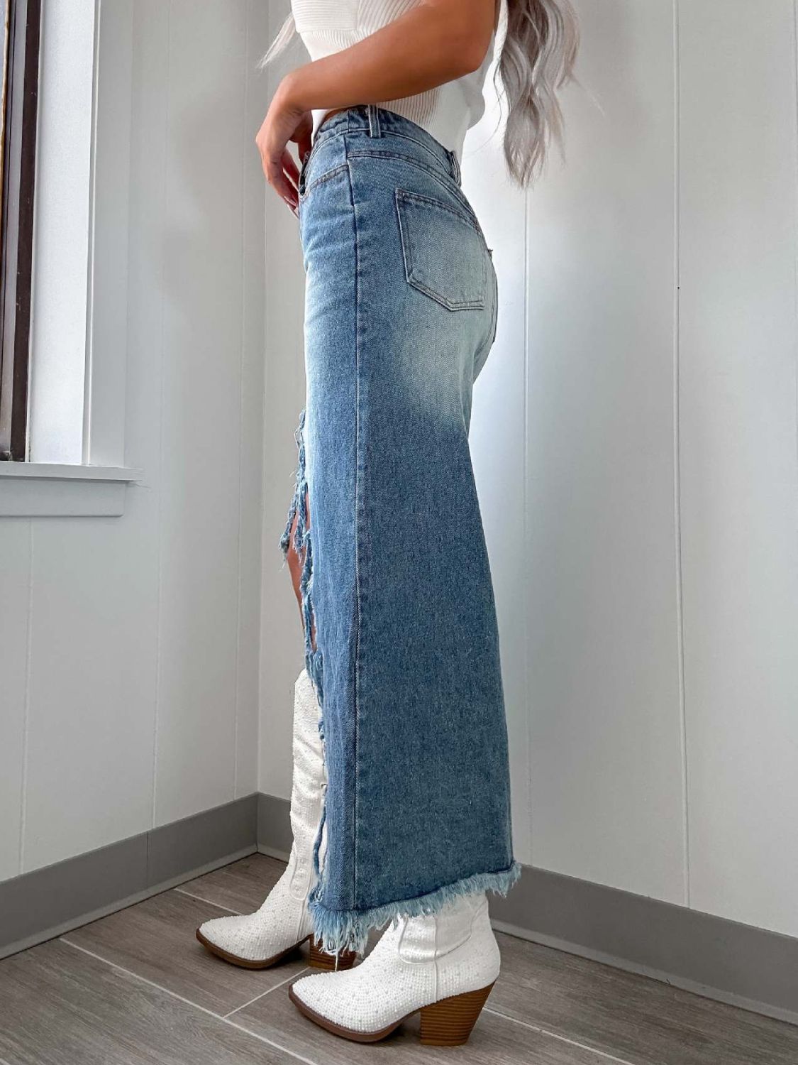 High-Waist Raw Hem Asymmetry Denim Skirt