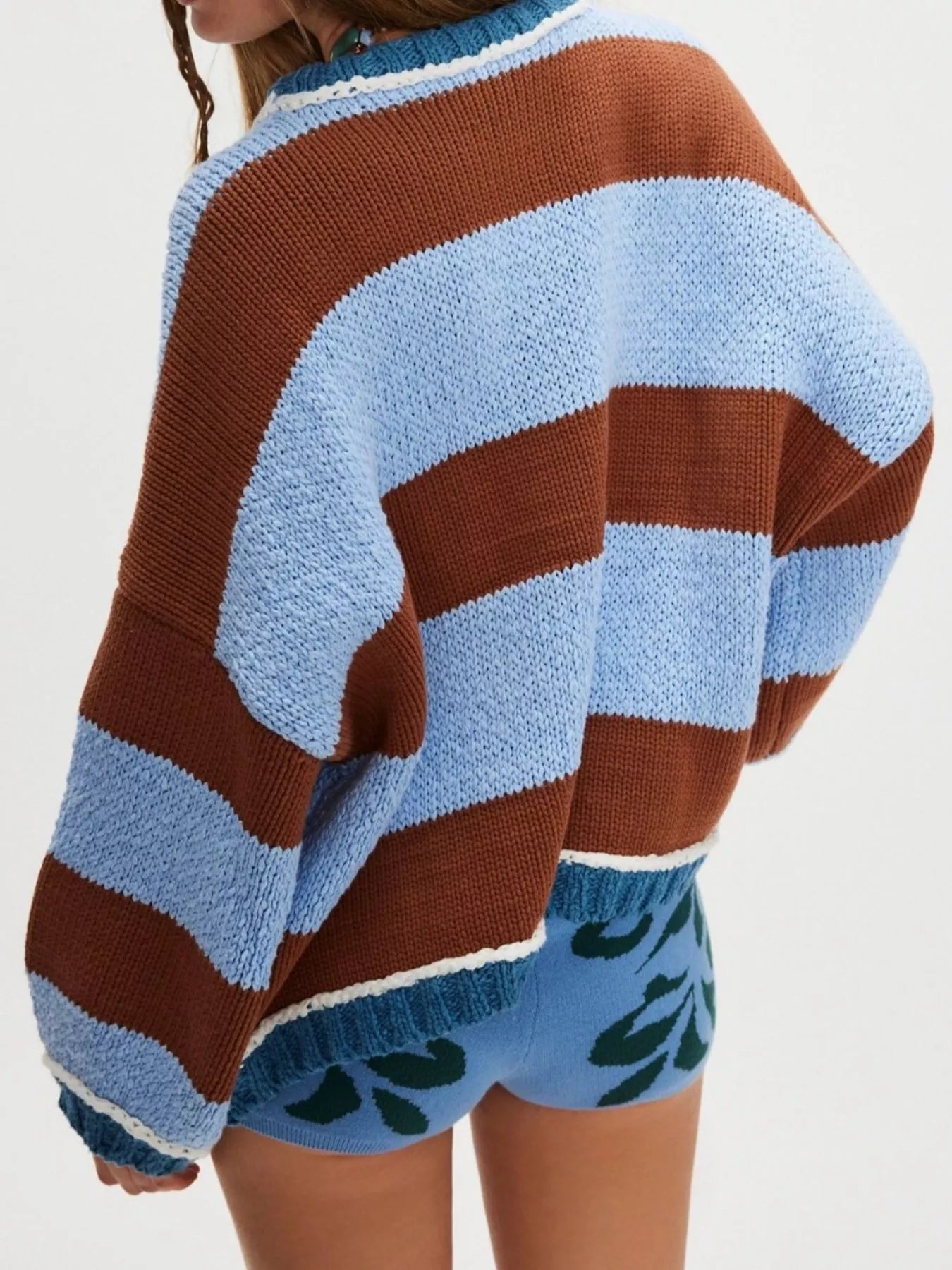 Color Block Round Neck Sweater